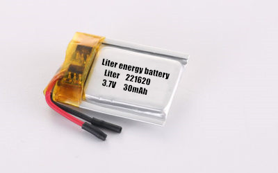 3.7V Rechargeable Li Polymer Battery Liter 221620 30mAh 0.111Wh With Protection Circuit and Wires